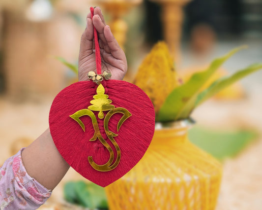 Ganesh Ji on Macrame Leaf