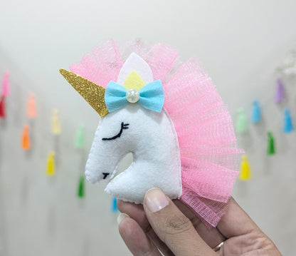 Pink Unicorn Brooch | Set of 1