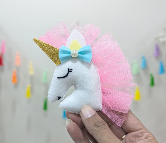 Pink Unicorn Brooch | Set of 1